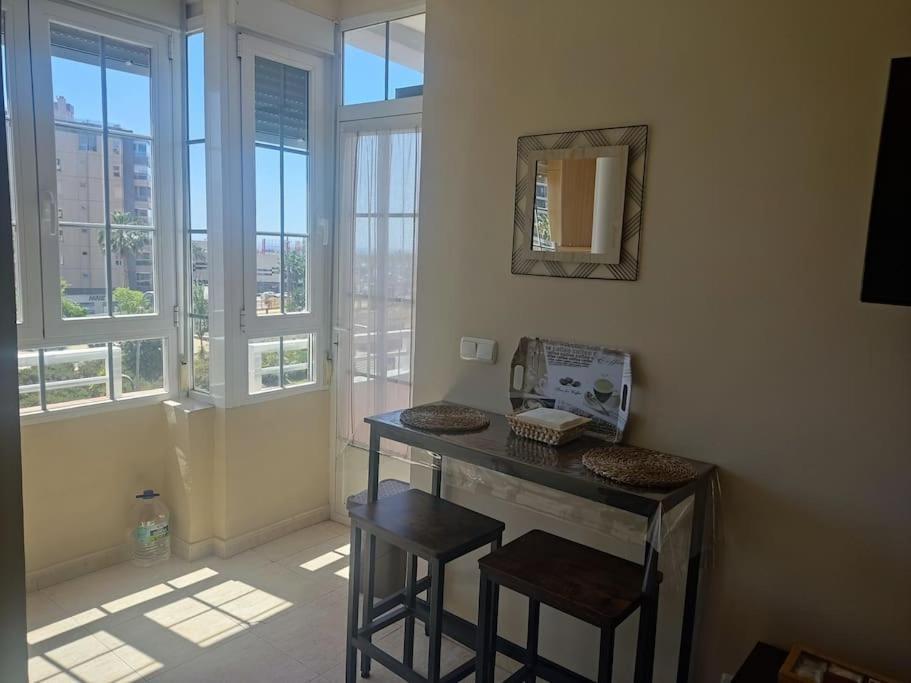 Acogedor Apartamento Frente Al Mar Elena Y Michele المرية المظهر الخارجي الصورة
