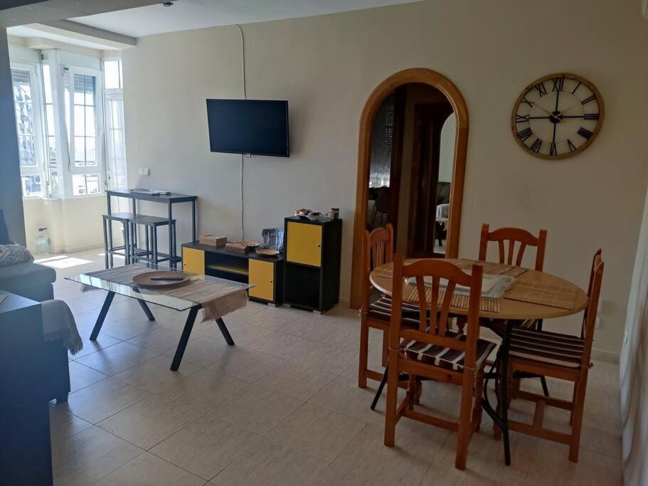 Acogedor Apartamento Frente Al Mar Elena Y Michele المرية المظهر الخارجي الصورة